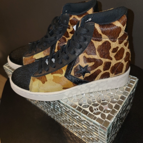 Converse Pro - Picture 2 of 8